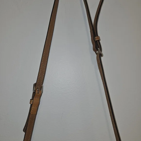 Dooney & Bourke Black Leather Shoulder Bag Preloved In Great Condition - Picture 3 of 11